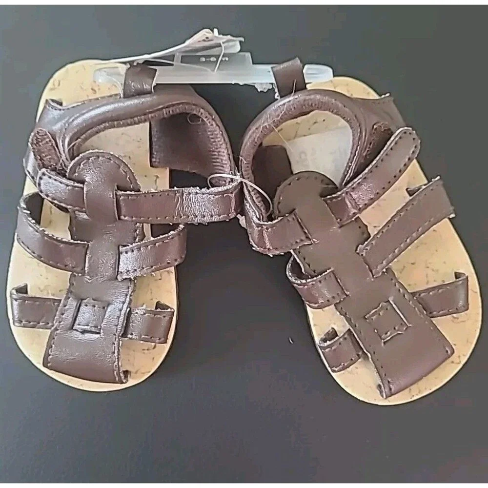 NWT Carters 3-6 months sandals